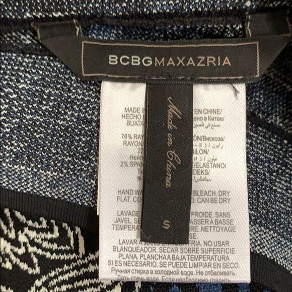 EUC BCBGMAXAZRIA Irene Tribal Pencil Skirt SZ S - Picture 4 of 9